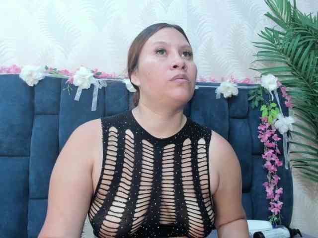 Melody-Megann webcam