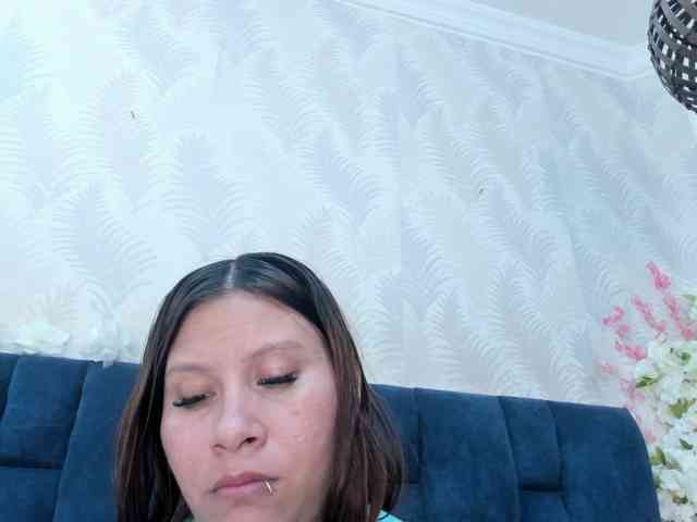 Melody-Megann webcam