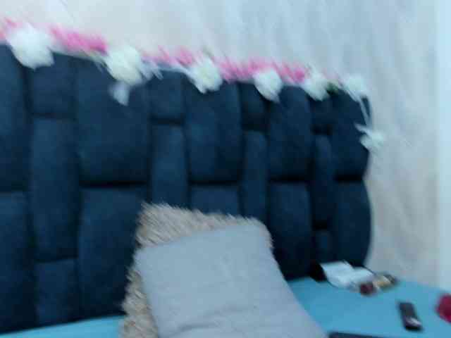 Melody-Megann webcam