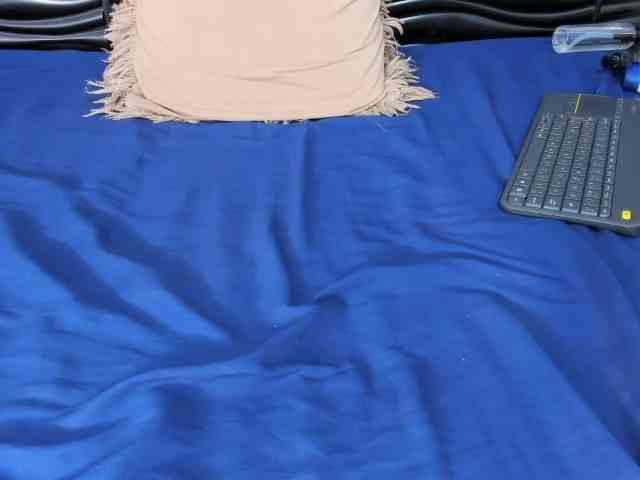 Melody-Megann webcam