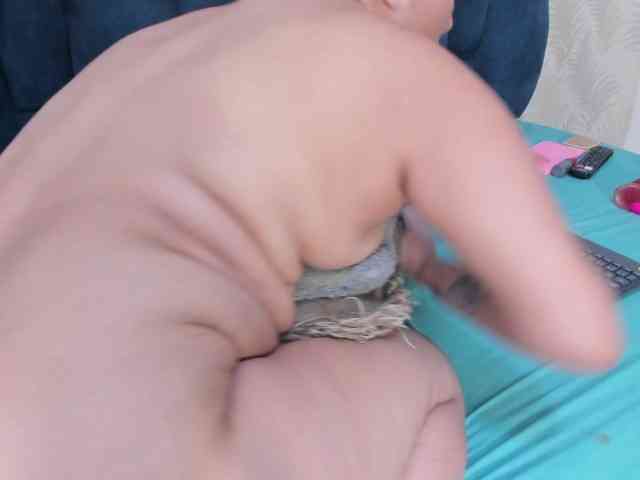 Melody-Megann webcam