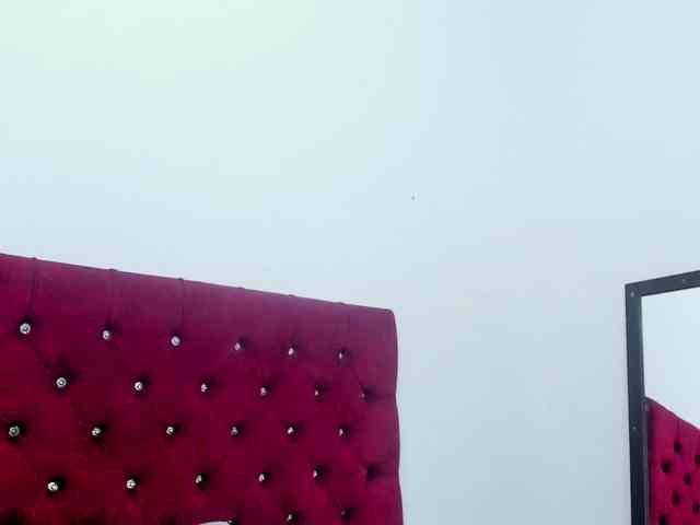 Melody-Megann webcam