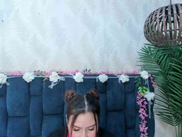 Melody-Megann webcam