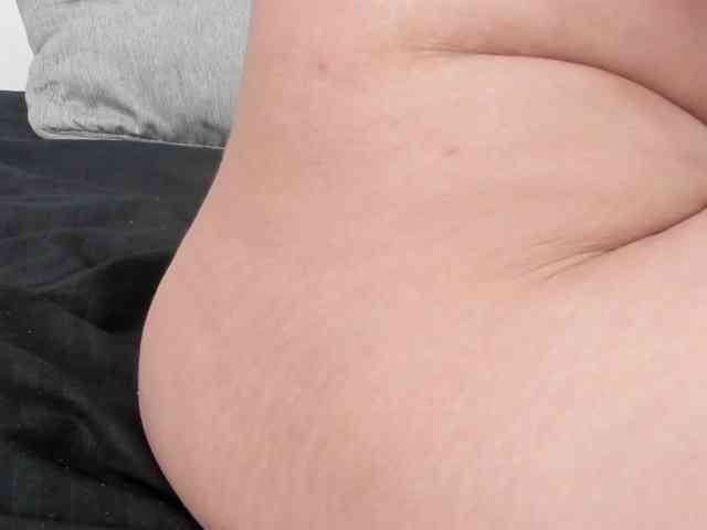 Melody-Megann webcam