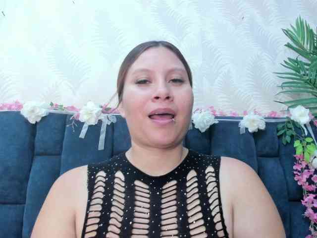 Melody-Megann webcam