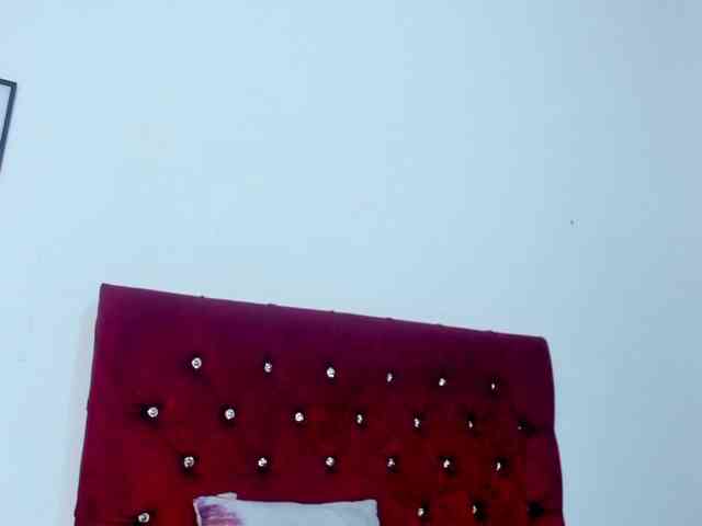 Melody-Megann webcam