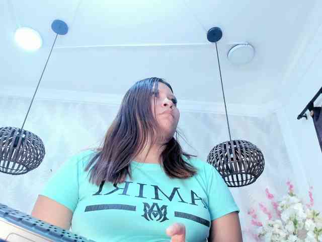 Melody-Megann webcam