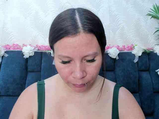 Melody-Megann webcam