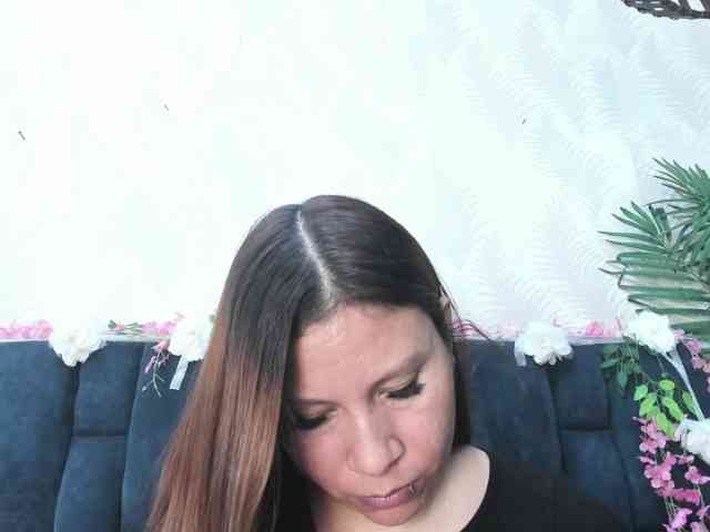 Melody-Megann webcam