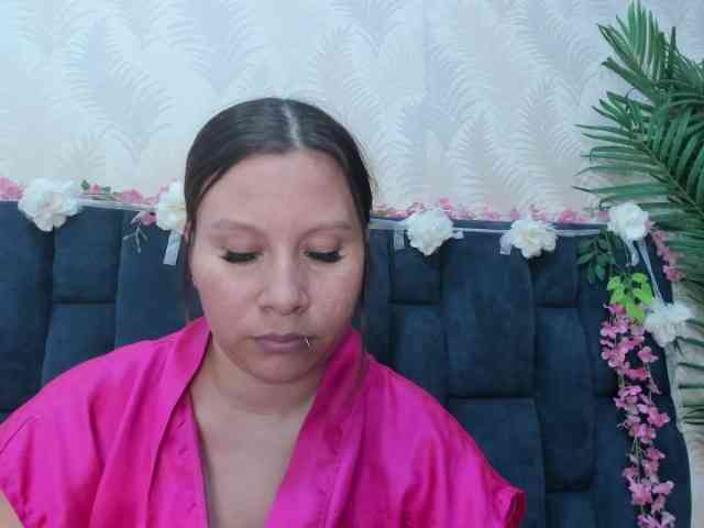 Melody-Megann webcam