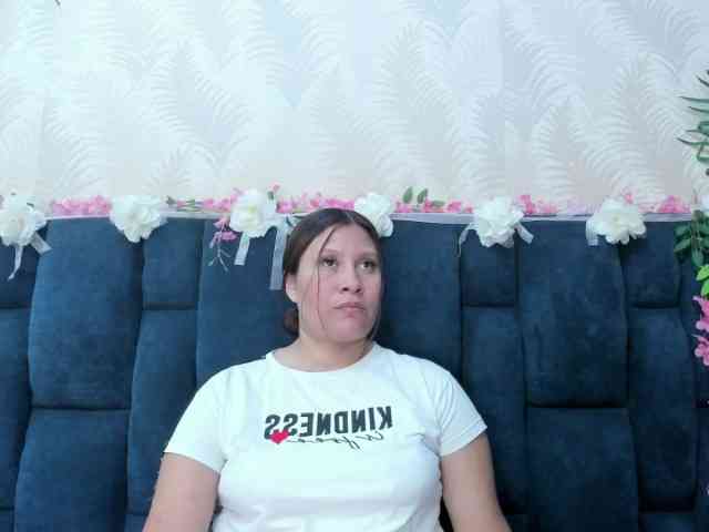 Melody-Megann webcam