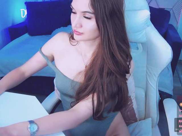 AmbraEnms live cam on BongaCams