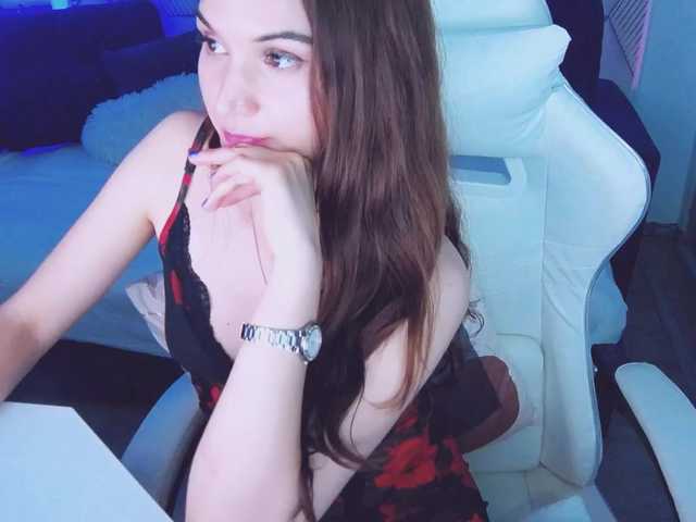 AmbraEnms live cam on BongaCams