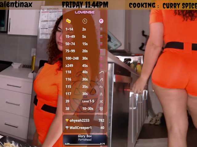 MilaValentina live cam on BongaCams