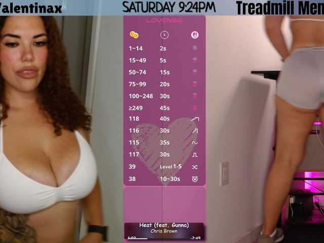 MilaValentina live cam on BongaCams