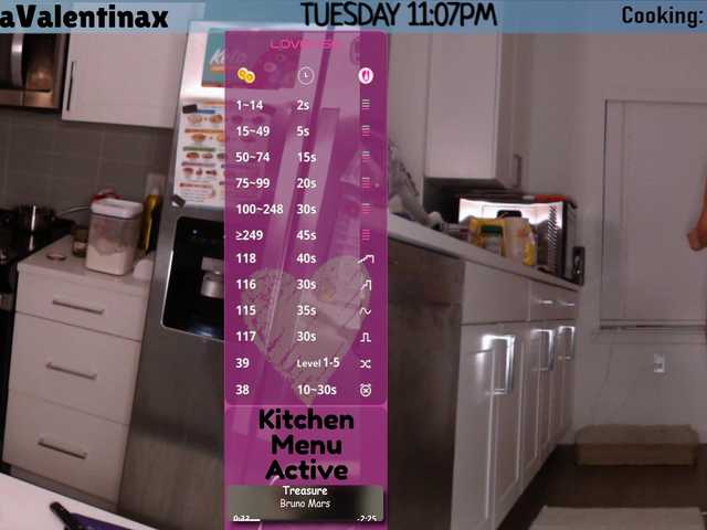 MilaValentina live cam
