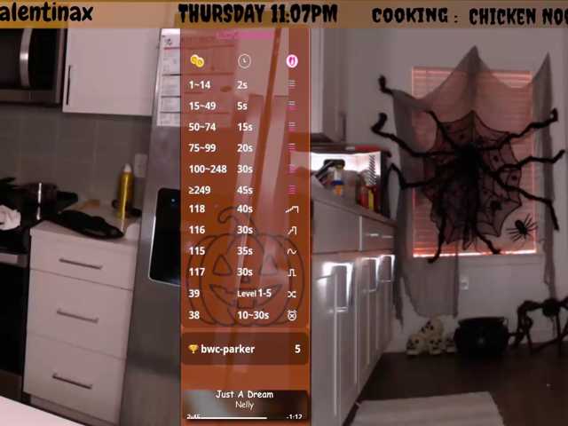 MilaValentina live cam on BongaCams