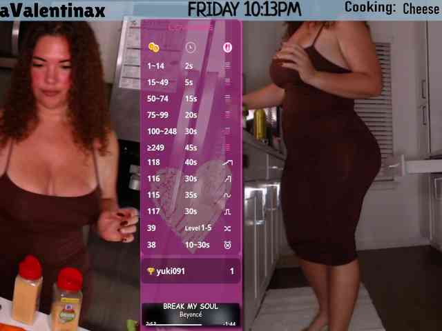 MilaValentina webcam