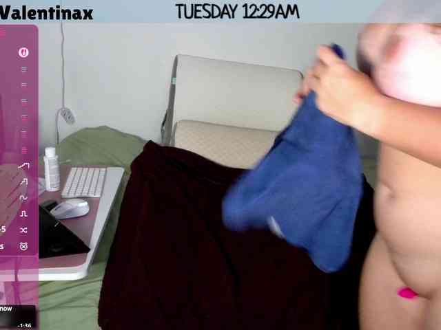 MilaValentina webcam