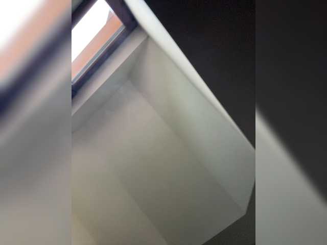 Desirtexz — live male cam