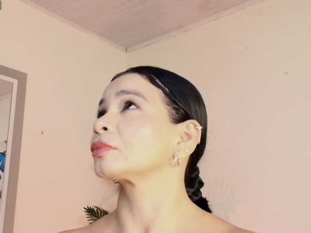 Pammela-smith live cam on BongaCams