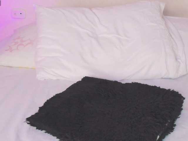 Pammela-smith live cam on BongaCams