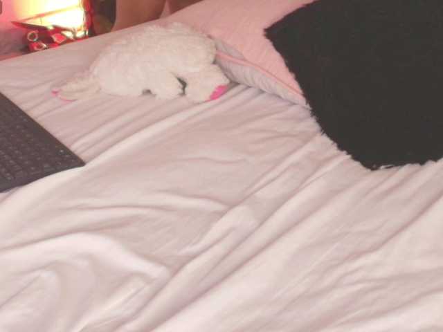 Pammela-smith live cam on BongaCams