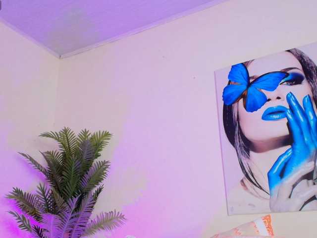 Pammela-smith live cam on BongaCams