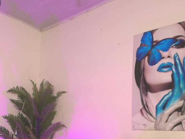 Pammela-smith live cam on BongaCams