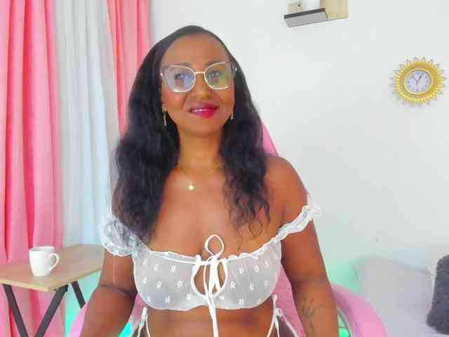 AlexaJhonson10 webcam