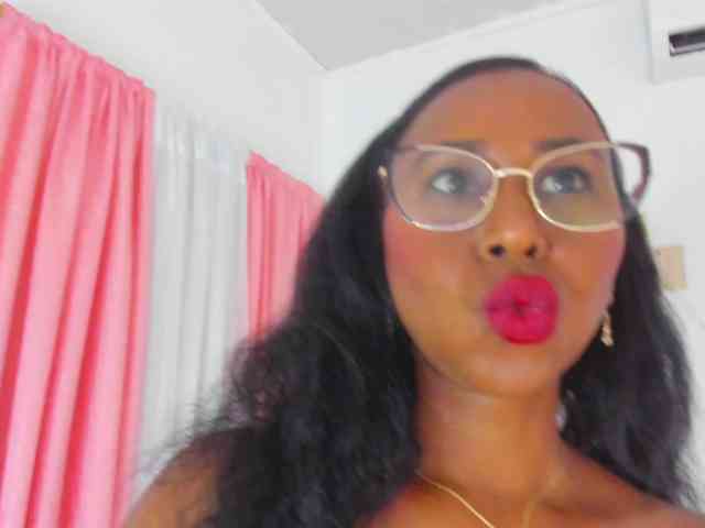 AlexaJhonson10 webcam