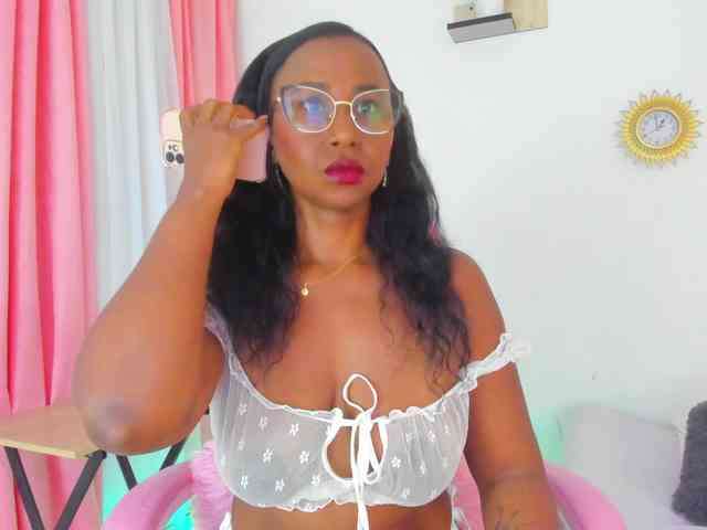 AlexaJhonson10 webcam