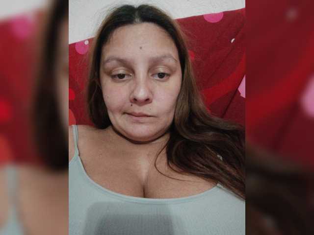 Sex chat gratuit in direct cu ZekinderW pe BongaCams