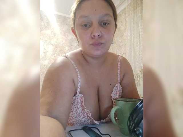 ZekinderW live cam on BongaCams