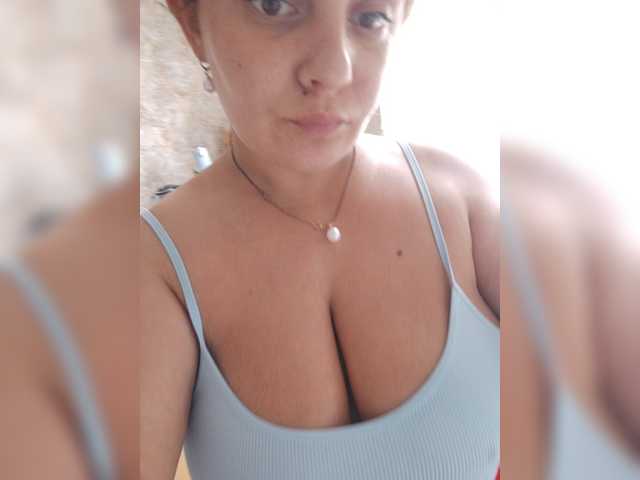 Sex chat gratuit in direct cu ZekinderW pe BongaCams