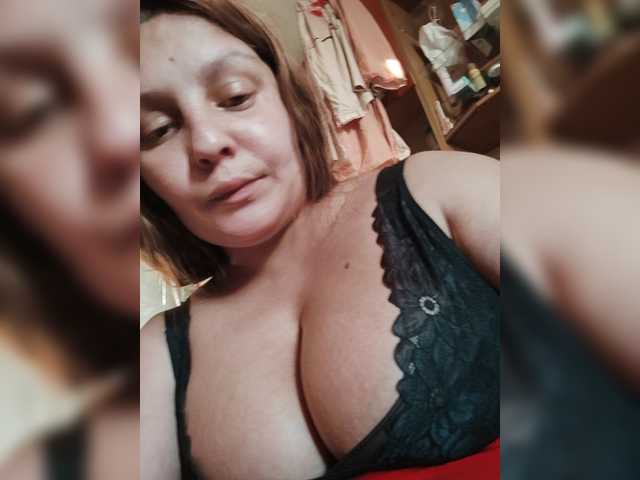 zekinderw live sex show
