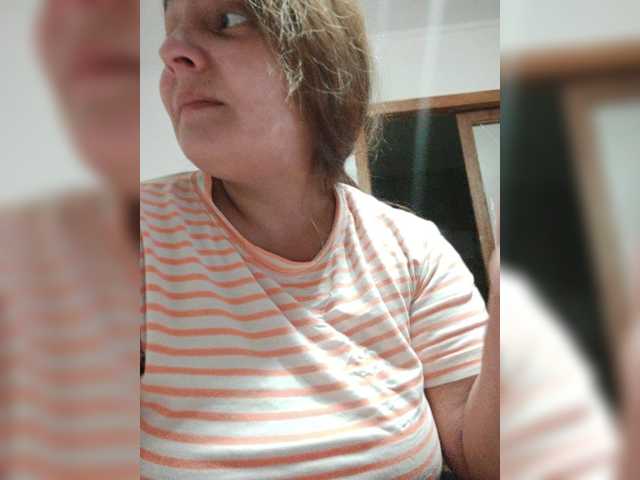 Sex chat gratuit in direct cu ZekinderW pe BongaCams