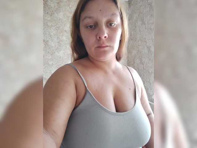 ZekinderW live webcam show