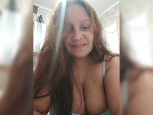 Sex chat gratuit in direct cu ZekinderW pe BongaCams