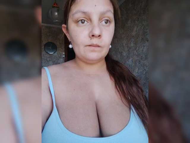 Sex chat gratuit in direct cu ZekinderW pe BongaCams
