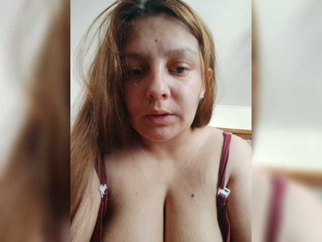 Sex chat gratuit in direct cu ZekinderW pe BongaCams