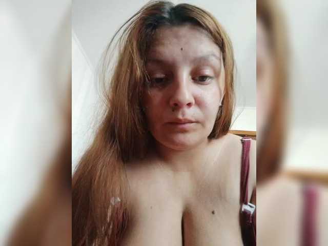 Sex chat gratuit in direct cu ZekinderW pe BongaCams