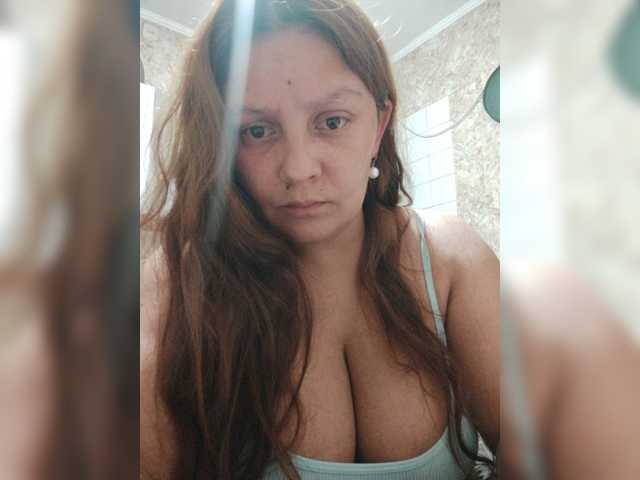 Sex chat gratuit in direct cu ZekinderW pe BongaCams