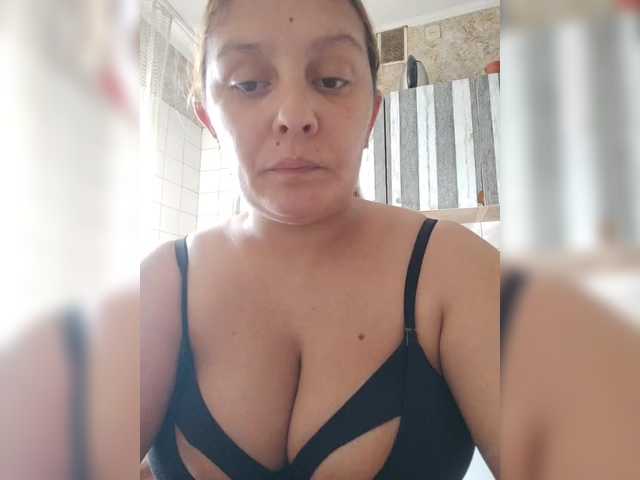 Sex chat gratuit in direct cu ZekinderW pe BongaCams