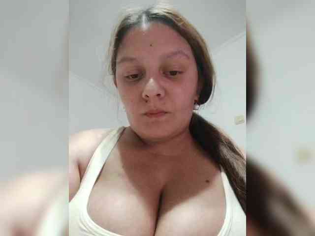 ZekinderW webcam