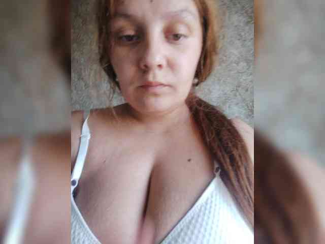 ZekinderW Sex Cam Show