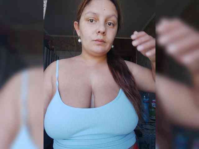 ZekinderW webcam