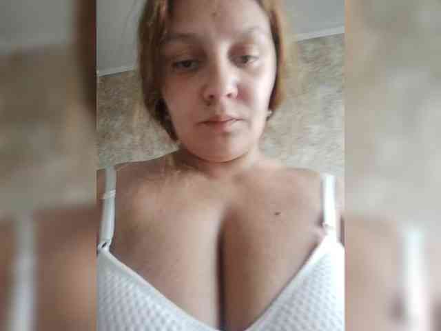 ZekinderW Sex Cam Show