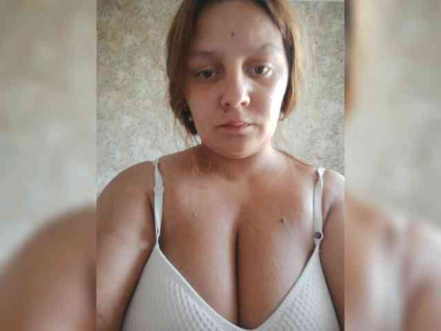 ZekinderW Sex Cam Show