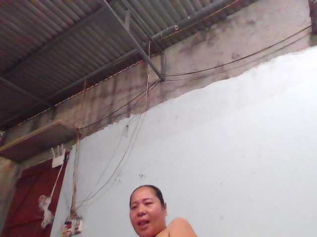 SexyQueen86 live cam on BongaCams